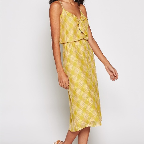 Joie Dresses & Skirts - Joie Abiah Front Tie Silk Dress in Antique Moss L